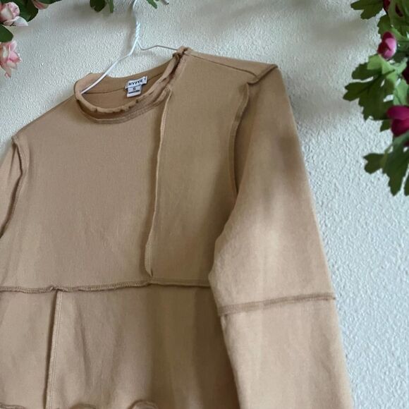 HYFVE Women's Small Long Sleeve Crop Tee - Picture 4 of 6